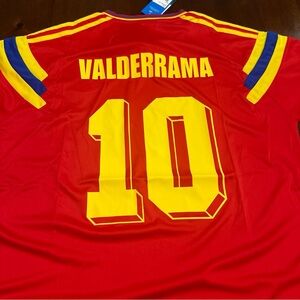 COLOMBIA CARLOS VALDERRAMA 1994-1996   Soccer JERSEY Fits extra large  22’BY31’